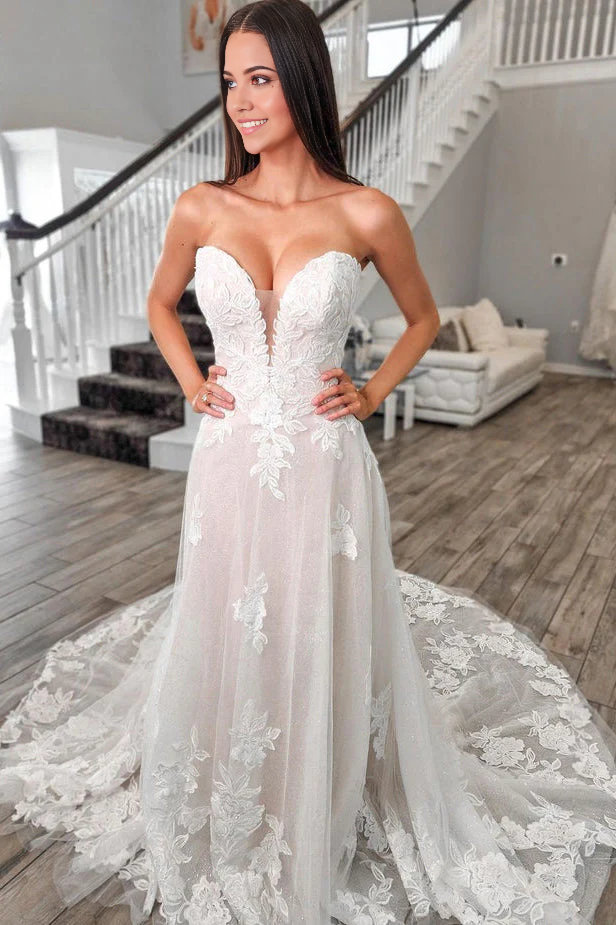 Vestidos de novia con escote corazón y tul brillante, vestidos de novia con encaje